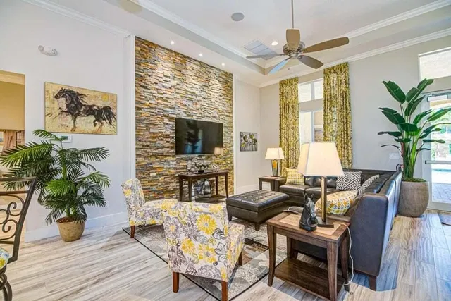 Residence photo 17