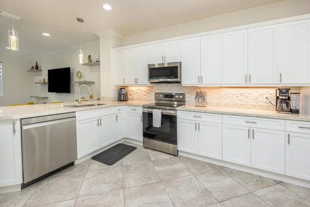 Residence photo 47