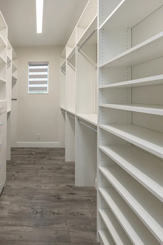 Residence photo 63