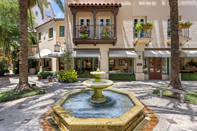 Royal Park Residence photo 13