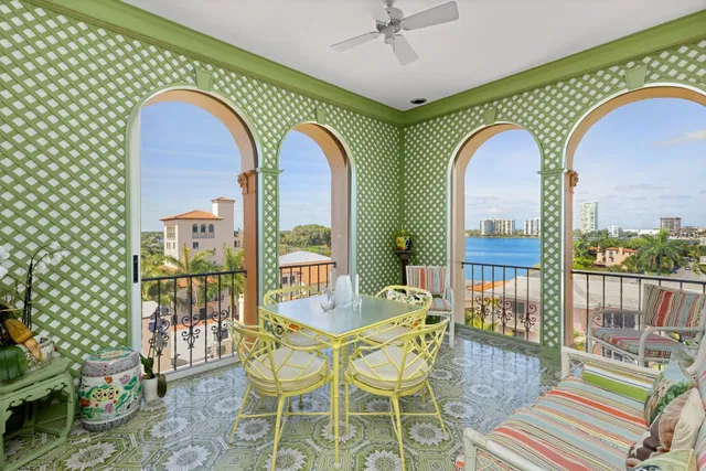 Royal Park Residence photo 19