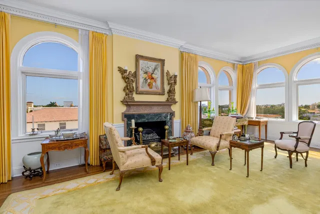 Royal Park Residence photo 21