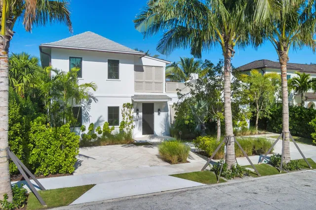 SoSo West Palm Beach Residence photo 3