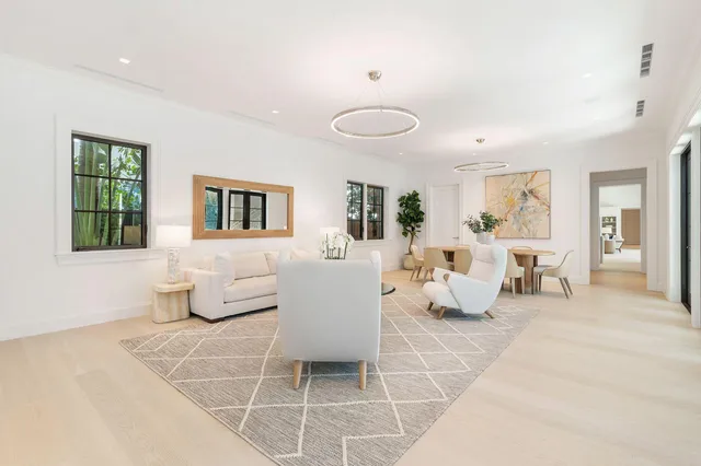 SoSo West Palm Beach Residence photo 7