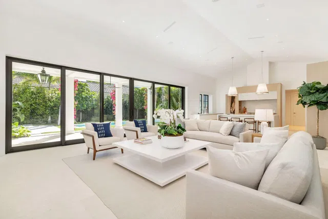 SoSo West Palm Beach Residence photo 15