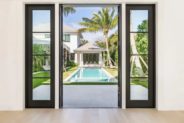 SoSo West Palm Beach Residence photo 37