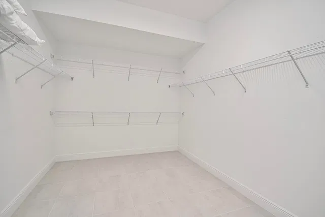 Residence photo 17