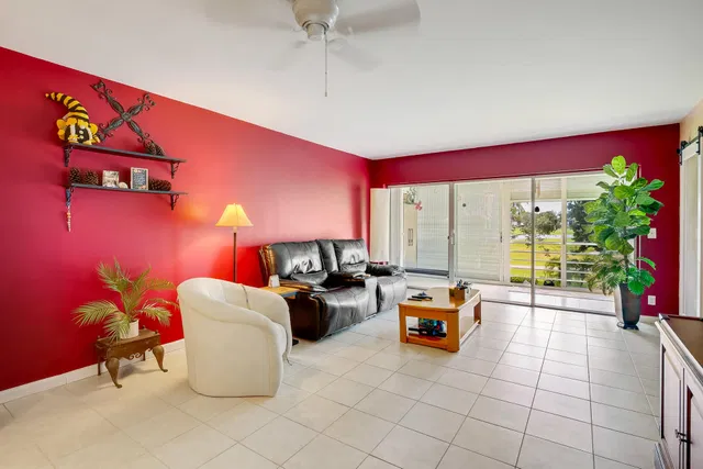  Unit 205 photo 5