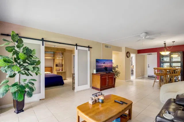  Unit 205 photo 8