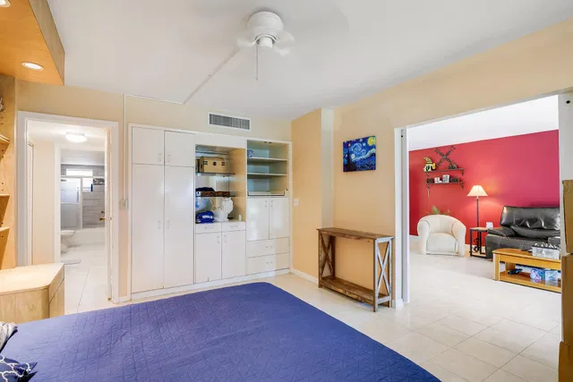 Unit 205 photo 12