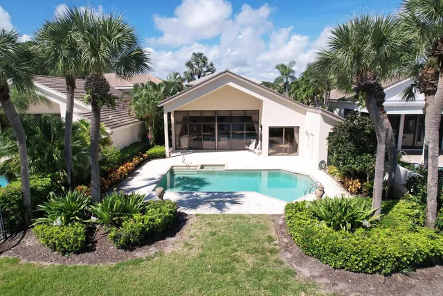 Frenchman's Creek Residence photo 10