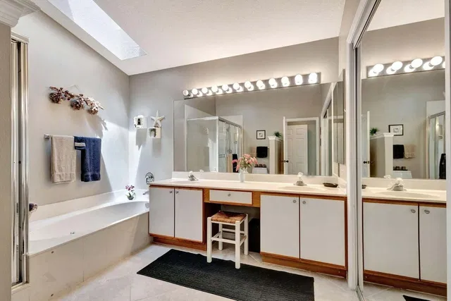 Jonathan's Landing Jupiter FL Residence photo 24