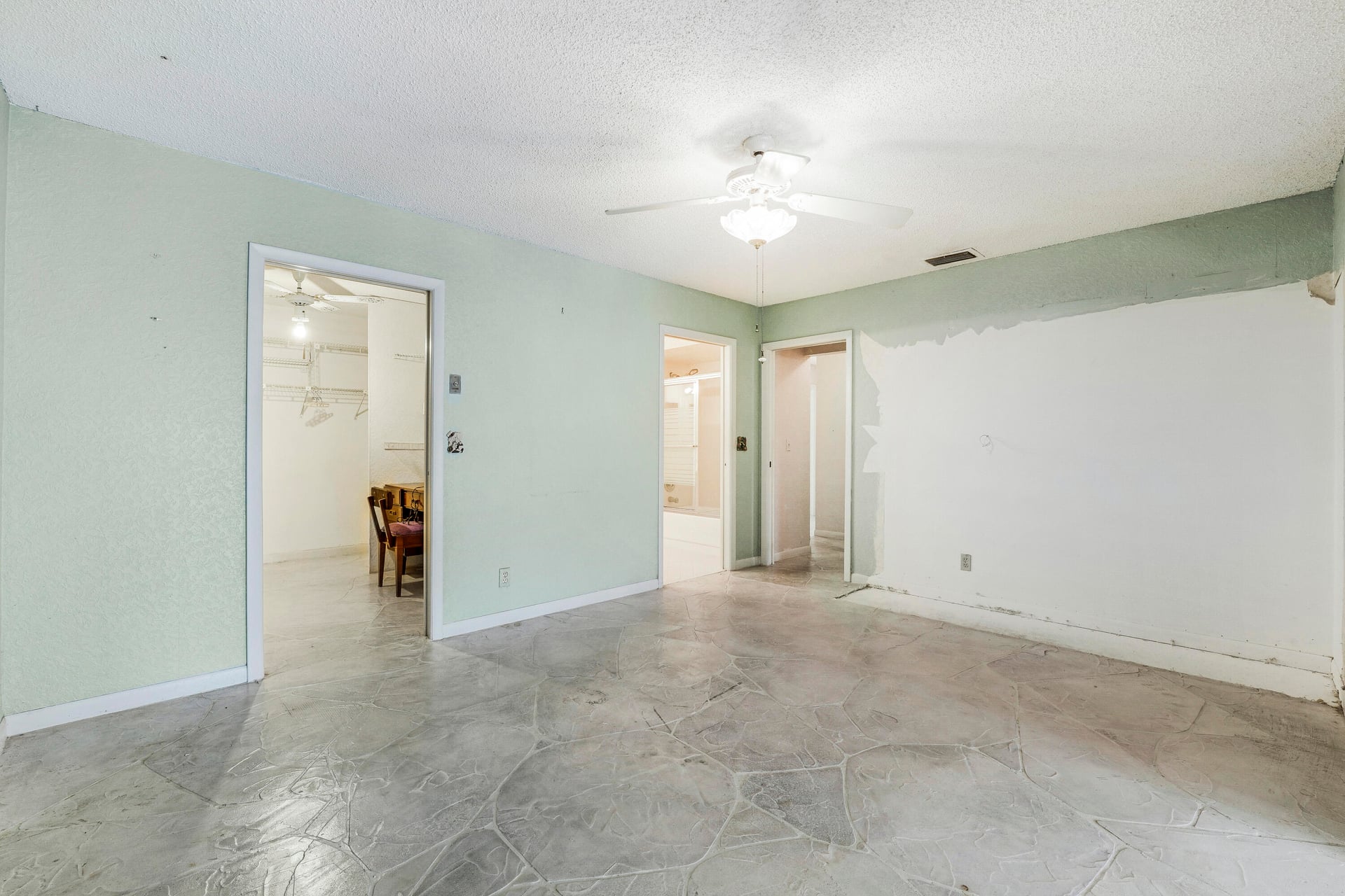  Residence photo 27