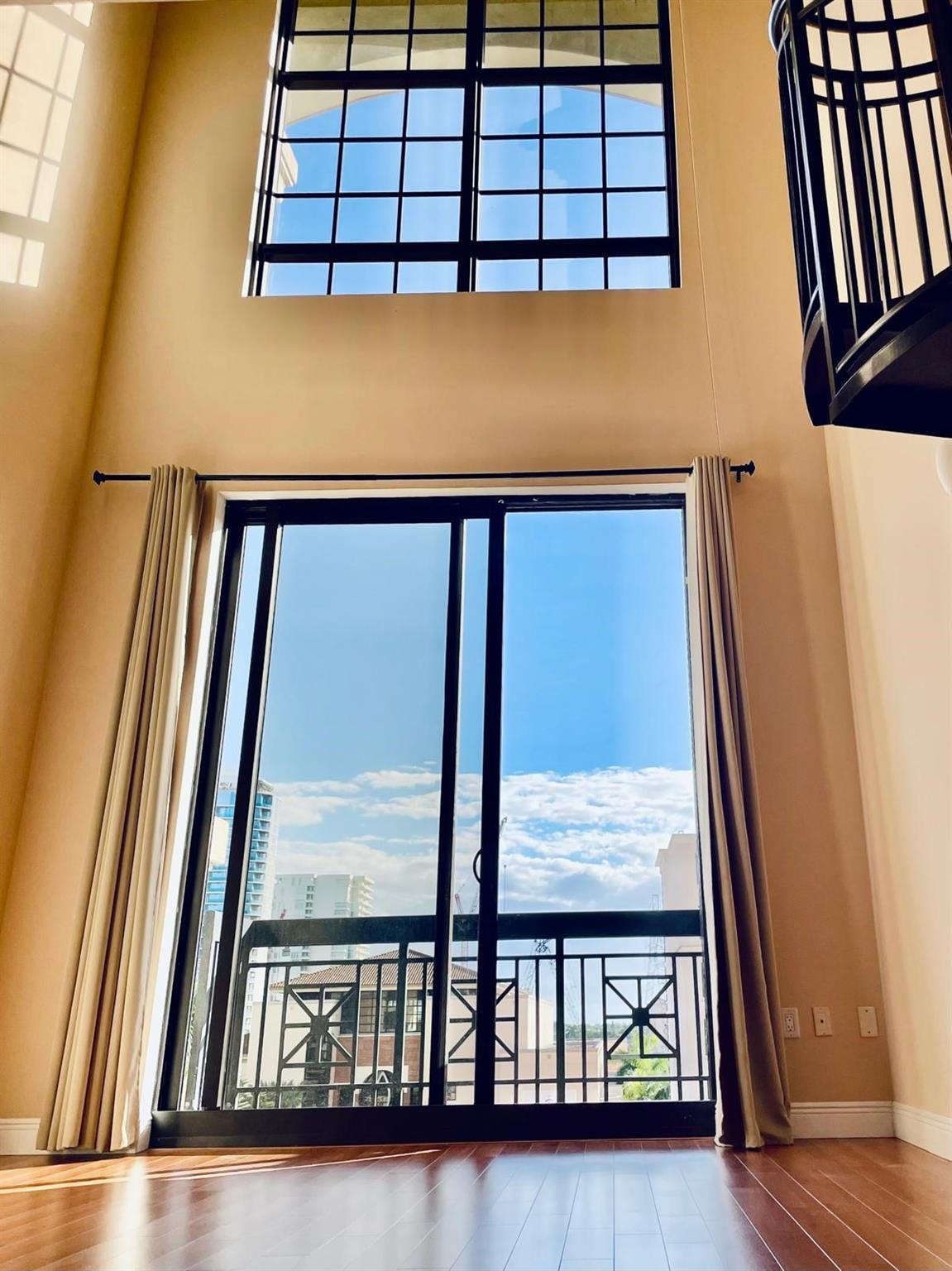 One City Plaza Unit 409 photo 6