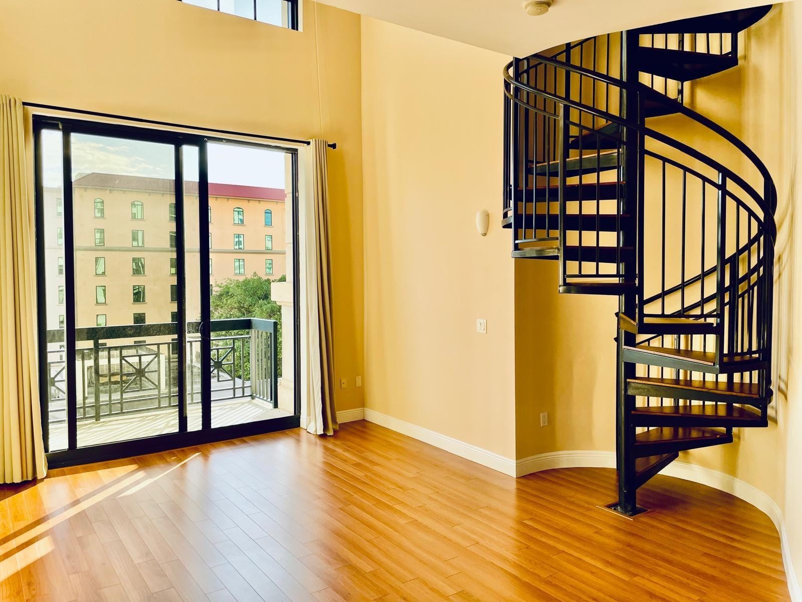 One City Plaza Unit 409 photo 7