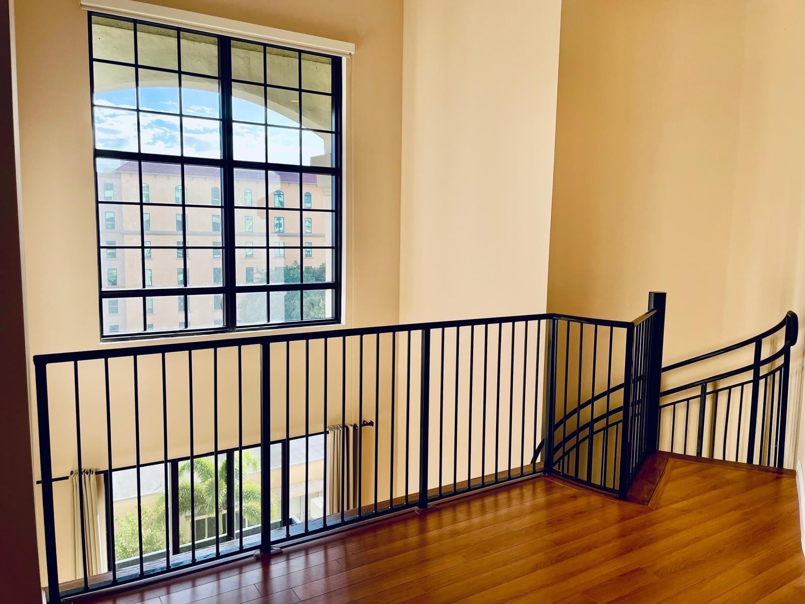 One City Plaza Unit 409 photo 10