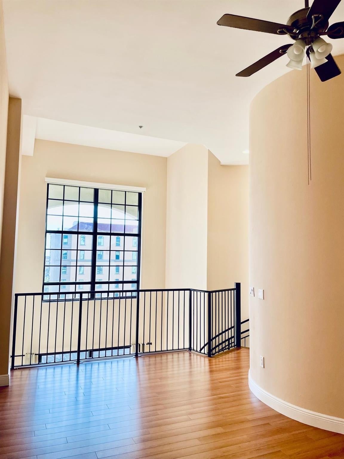 One City Plaza Unit 409 photo 12