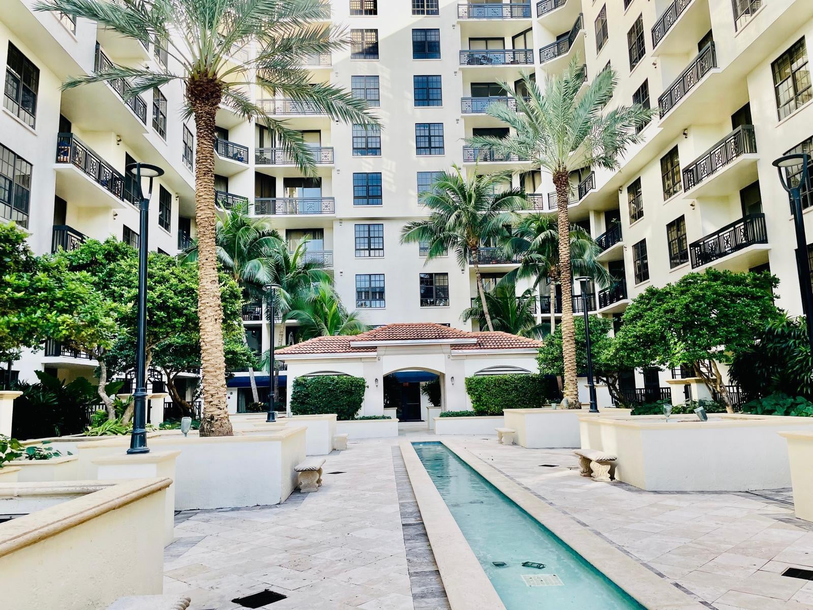 One City Plaza Unit 409 photo 24