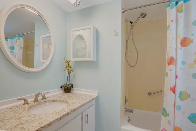 Unit 503 photo 24