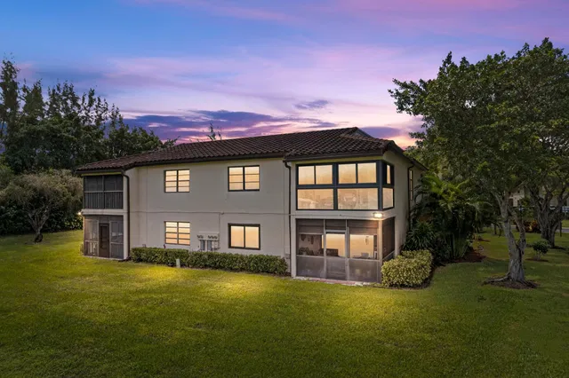 Boca Lago Country Club Homes Unit 32b photo 3