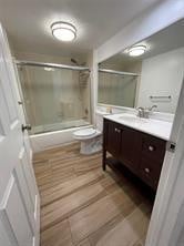  Unit 305 photo 16