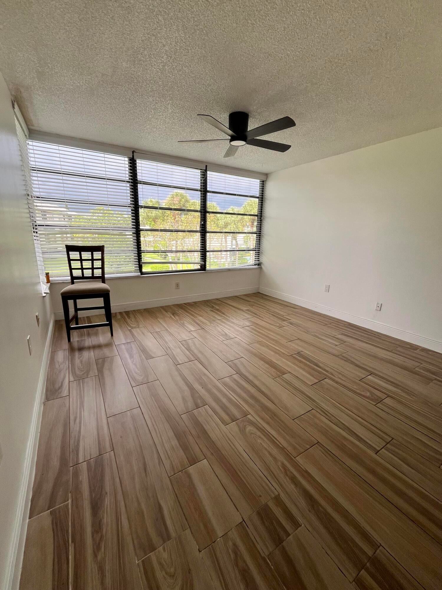  Unit 305 photo 18