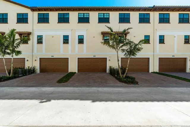 Alton Homes Palm Beach Gardens Residence photo 26