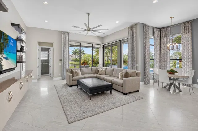 Boca Bridges Residence photo 23