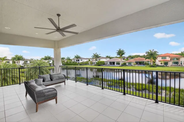 Boca Bridges Residence photo 45