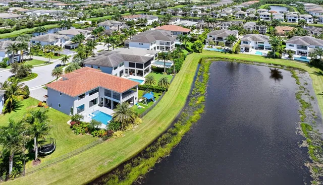 Boca Bridges Residence photo 70