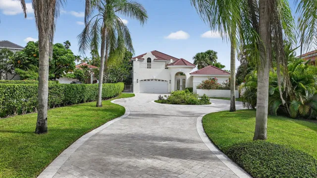 Residence photo 3
