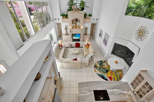 Residence photo 42