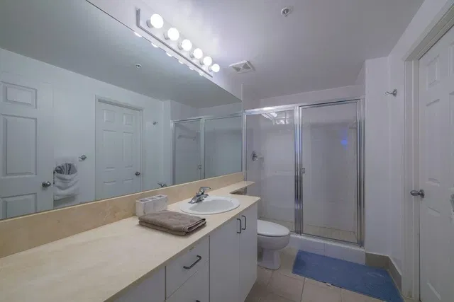Courtyards in Cityplace Unit 402 photo 8