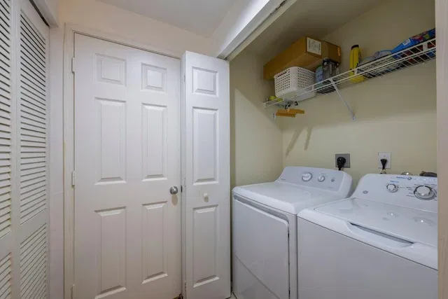 Courtyards in Cityplace Unit 402 photo 9