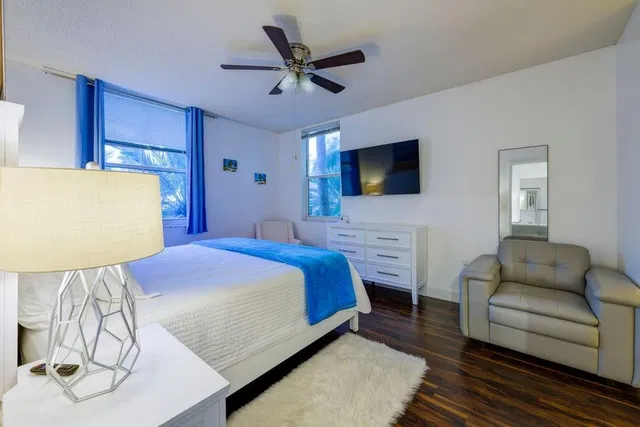 Courtyards in Cityplace Unit 402 photo 14