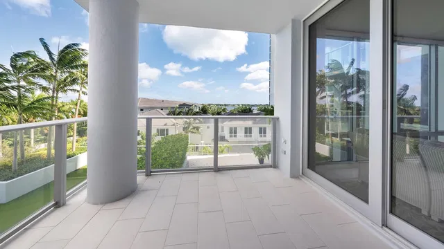 Water Club North Palm Beach Unit 402 photo 22