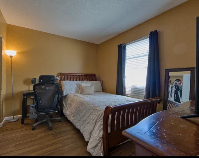 Residence photo 15