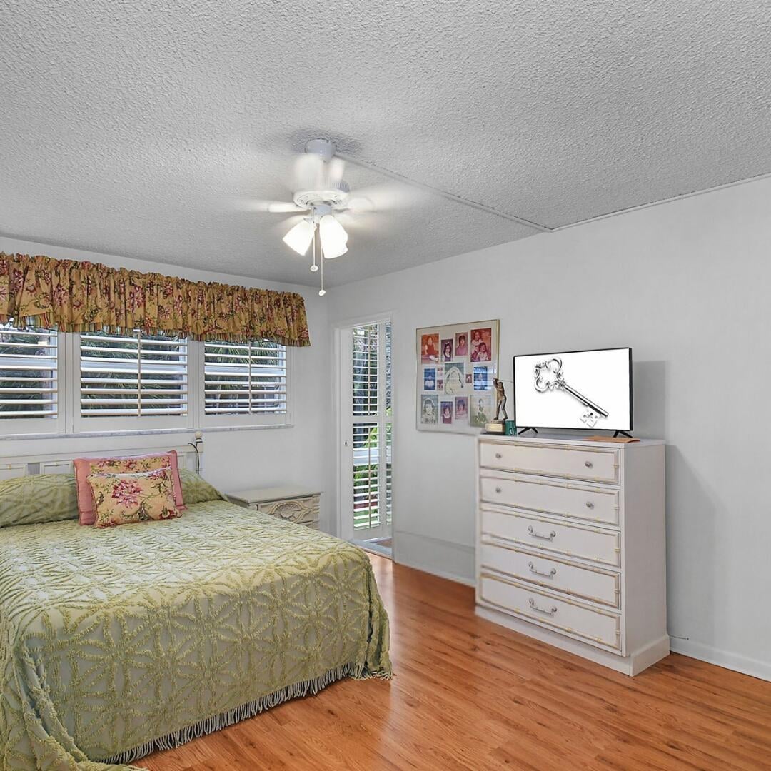  Unit A207 photo 18