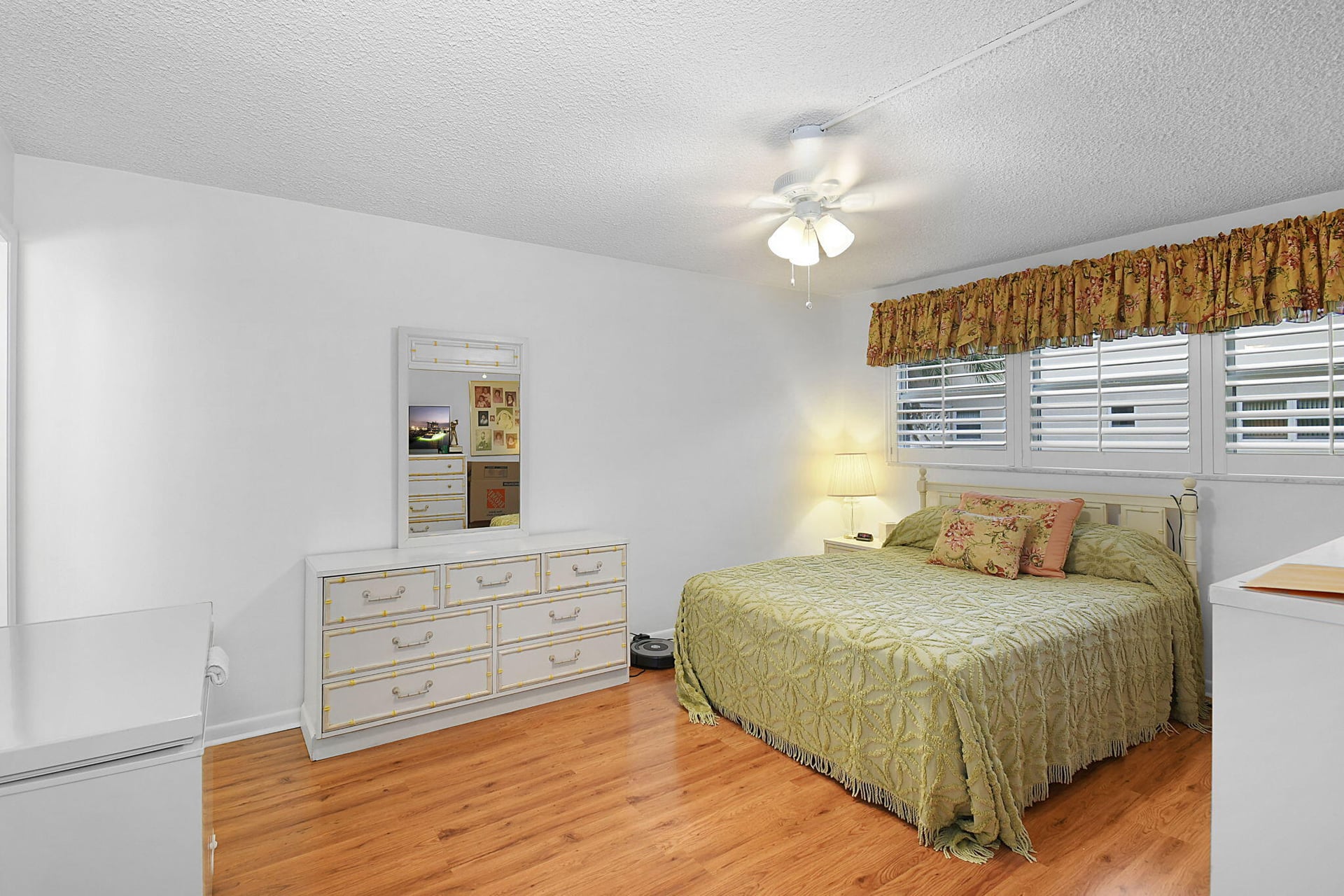  Unit A207 photo 19