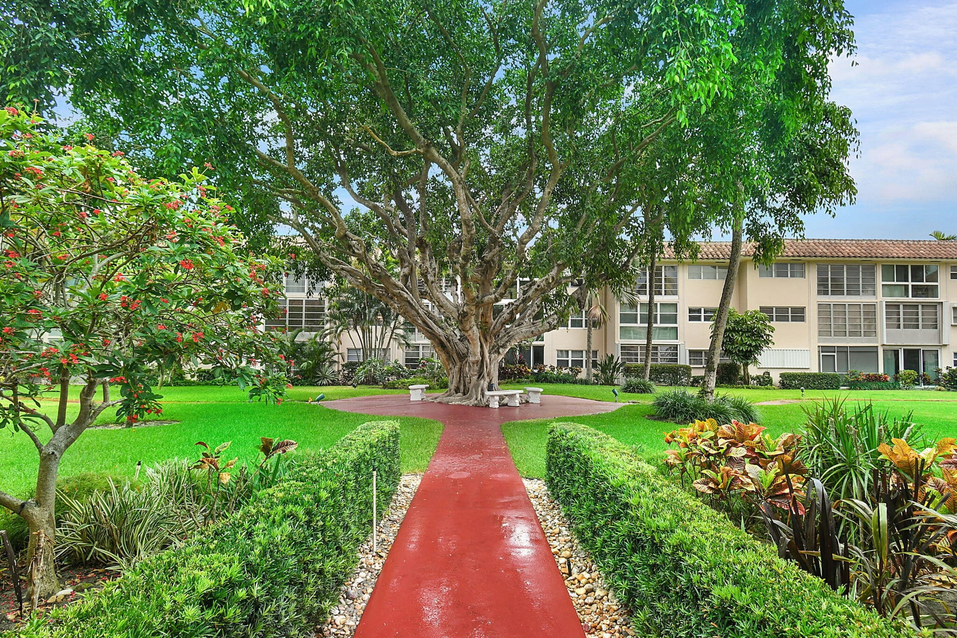 Unit A207 photo 48