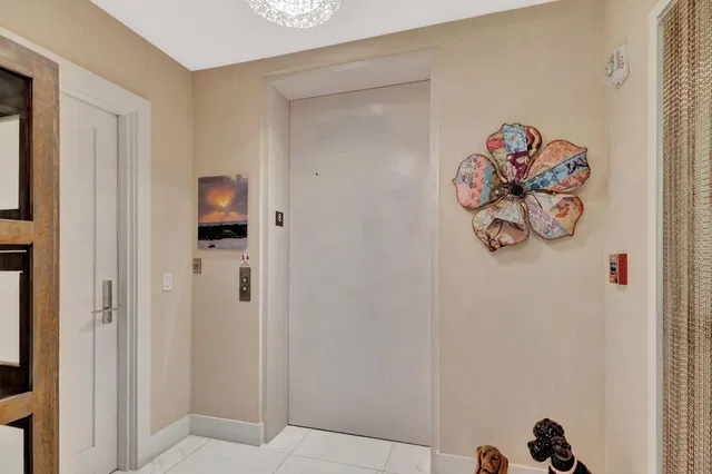 Water Club North Palm Beach Unit 802 photo 6