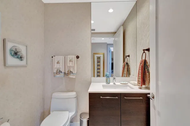 Water Club North Palm Beach Unit 802 photo 25