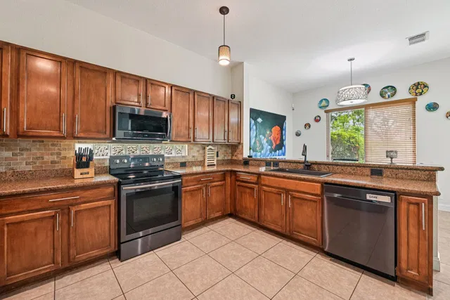 Residence photo 14
