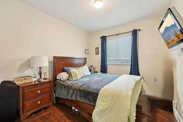 Residence photo 29