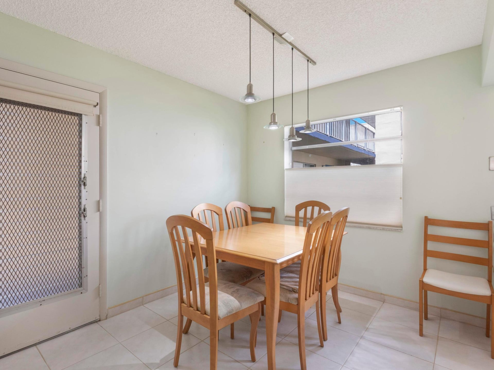 Residence photo 5