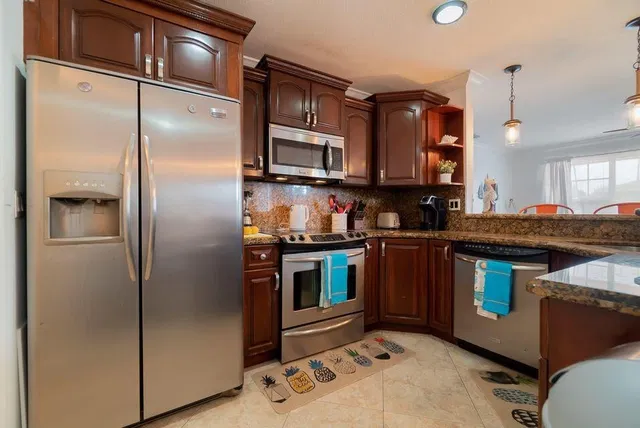 West Palm Beach Residence photo 10
