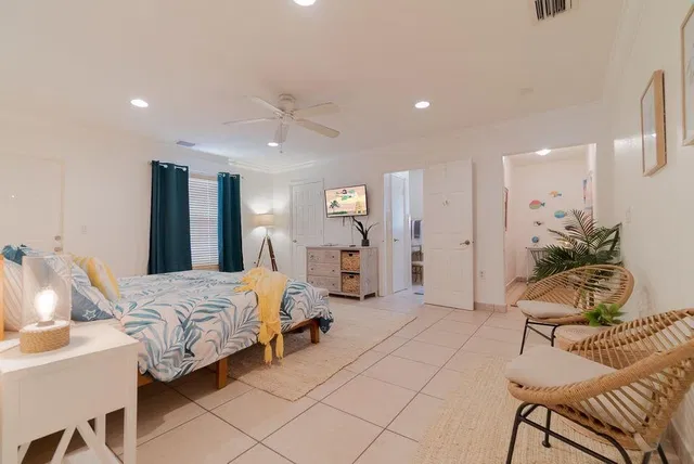 West Palm Beach Residence photo 19