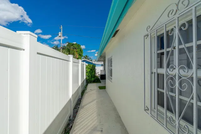 West Palm Beach Residence photo 44