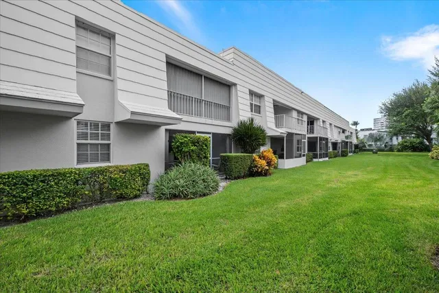 Singer Island Unit 137 photo 6