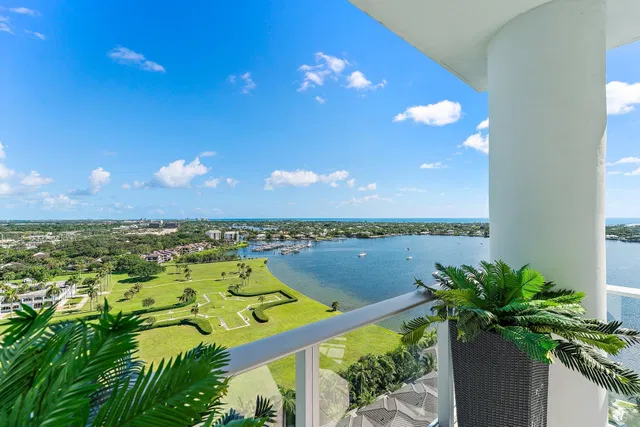 Water Club North Palm Beach Unit 1704 photo 6